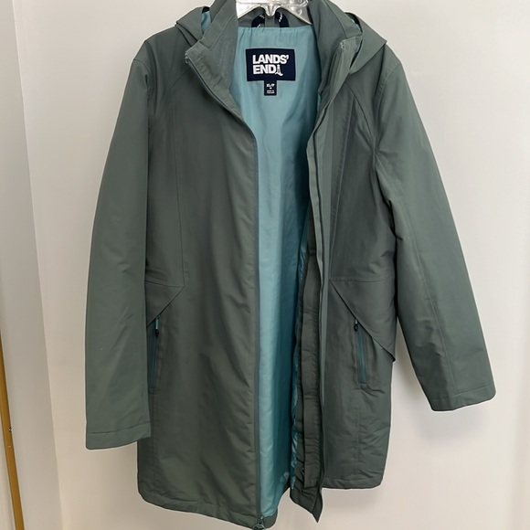 Lands End 3 in 1 jacket.Waterproof outer layer w/ removable puffer. NWT. Pet. XL - Picture 7 of 12